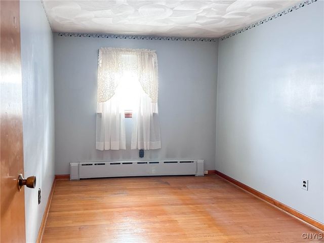 319 Winchester Drive, New Hartford, NY 13413