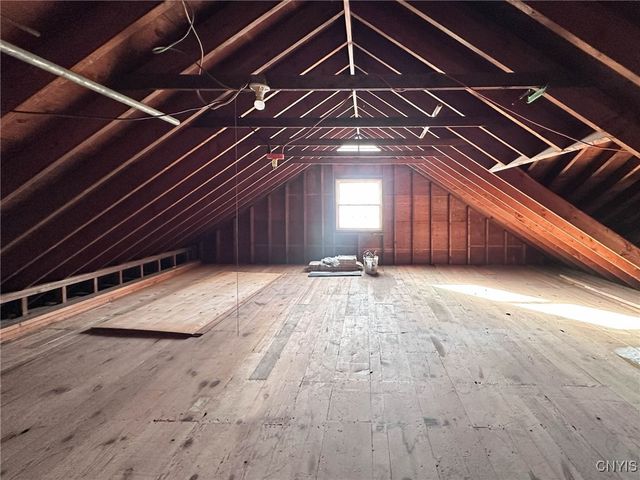 319 Winchester Drive, New Hartford, NY 13413