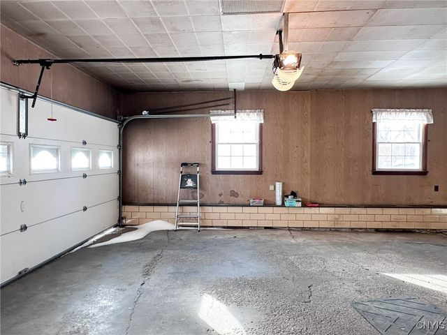 319 Winchester Drive, New Hartford, NY 13413