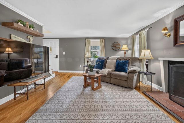 105 Main St, Newbury, MA 01922