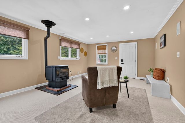 105 Main St, Newbury, MA 01922
