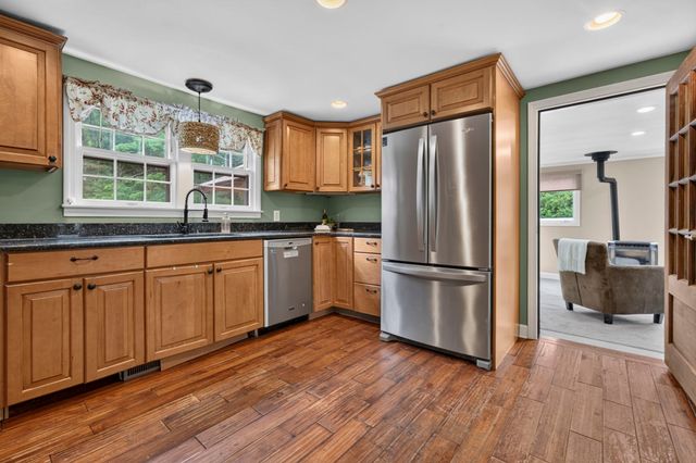 105 Main St, Newbury, MA 01922