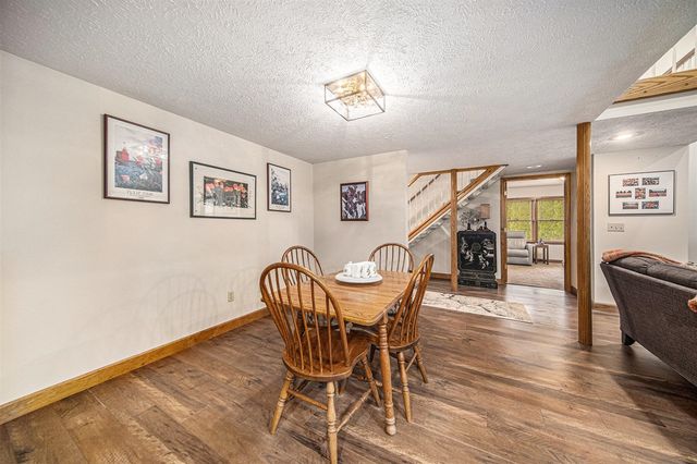 5501 Donavon Drive, Jackson, MI 49201