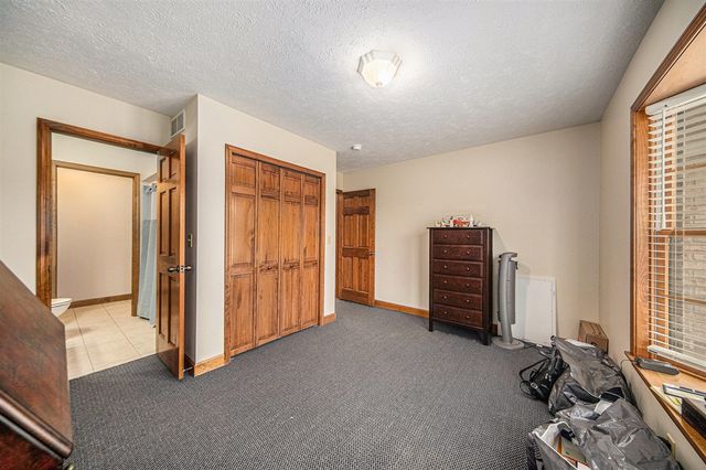 5501 Donavon Drive, Jackson, MI 49201