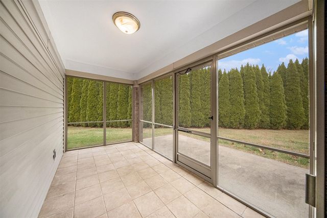 5501 Donavon Drive, Jackson, MI 49201