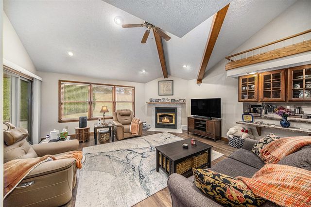 5501 Donavon Drive, Jackson, MI 49201