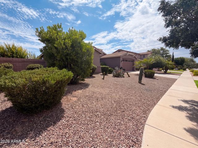 11 W CANYON Way, Chandler, AZ 85248
