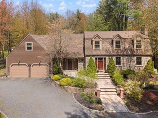 147 Randall St, Easton, MA 02356
