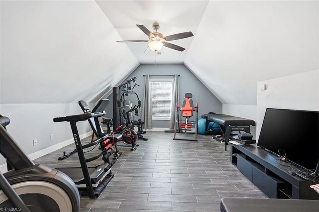 2610 Riverside Drive, Lexington, NC 27292