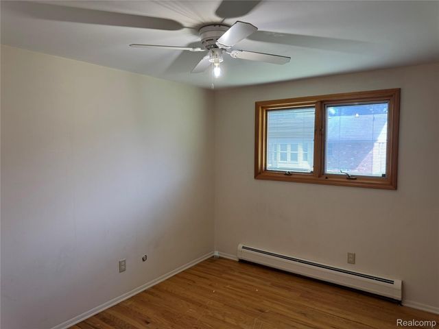 37502 Ladywood Street, Livonia, MI 48154