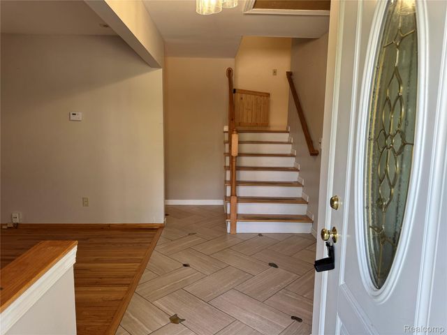 37502 Ladywood Street, Livonia, MI 48154