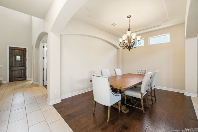 24510 Via Vizcaya, San Antonio, TX 78260