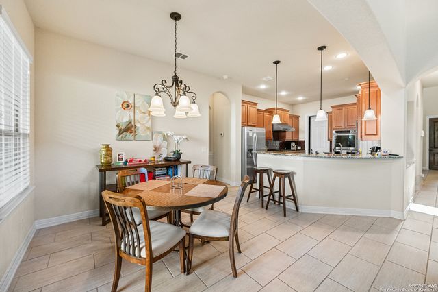 24510 Via Vizcaya, San Antonio, TX 78260