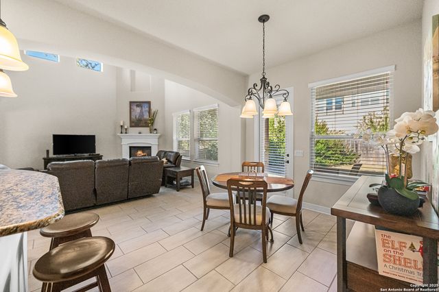 24510 Via Vizcaya, San Antonio, TX 78260