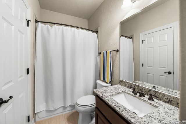 24510 Via Vizcaya, San Antonio, TX 78260