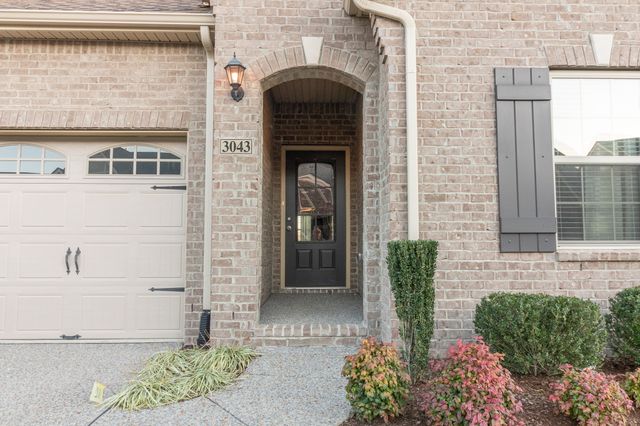 3043 Huntsman Dr, Gallatin, TN 37066