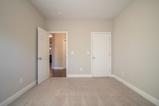 3043 Huntsman Dr, Gallatin, TN 37066