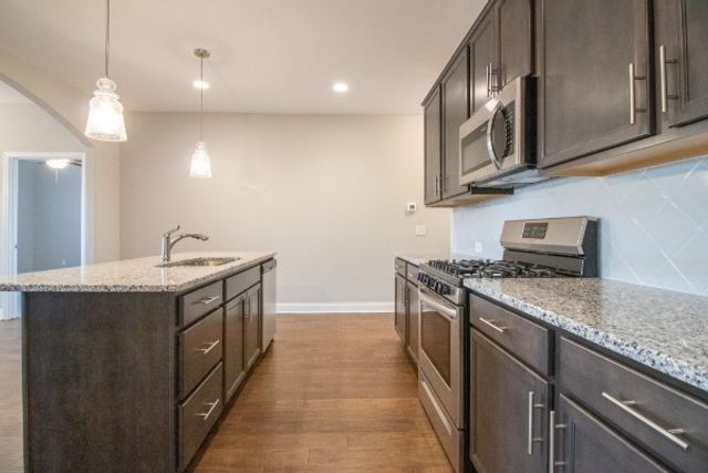 3043 Huntsman Dr, Gallatin, TN 37066