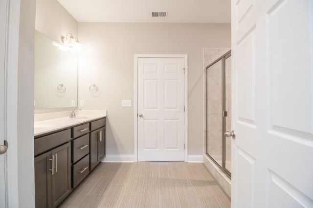 3043 Huntsman Dr, Gallatin, TN 37066