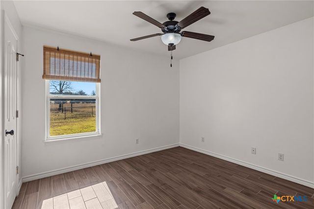 519 Pleasant View Road, Troy, TX 76579