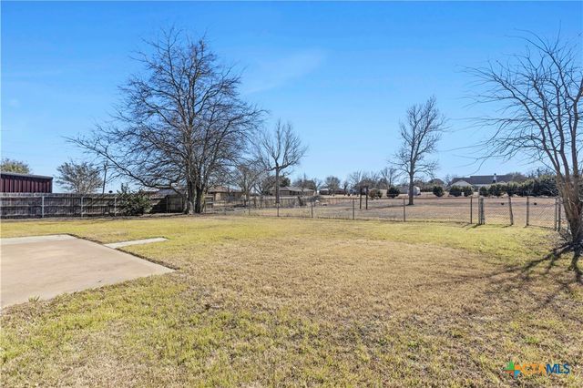 519 Pleasant View Road, Troy, TX 76579