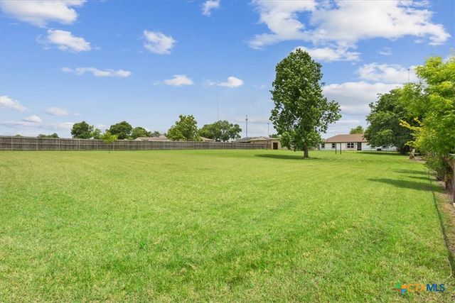 519 Pleasant View Road, Troy, TX 76579