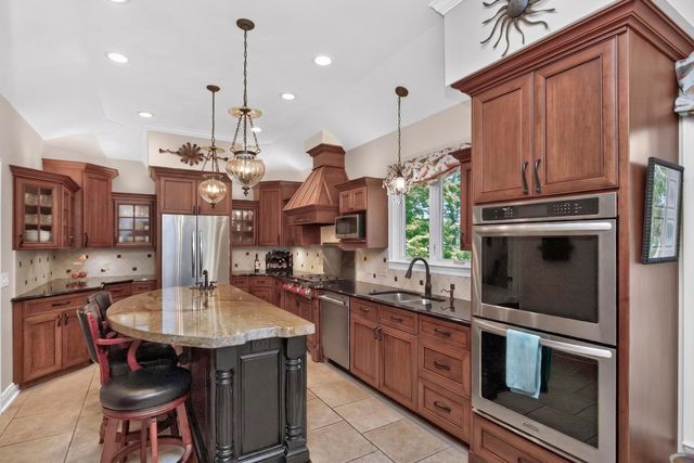 1234 Jefferson Davis Dr, Brentwood, TN 37027