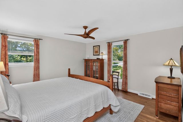1234 Jefferson Davis Dr, Brentwood, TN 37027