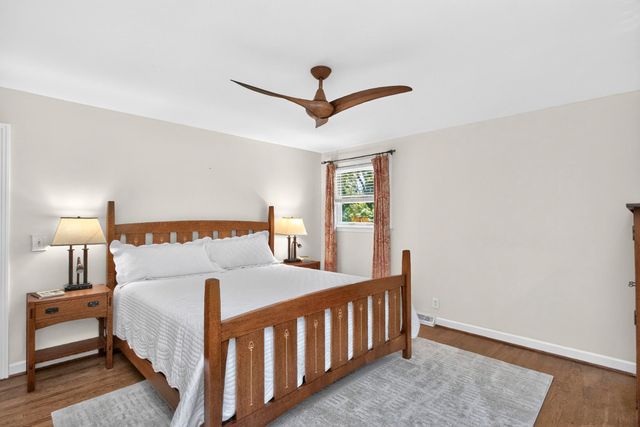 1234 Jefferson Davis Dr, Brentwood, TN 37027