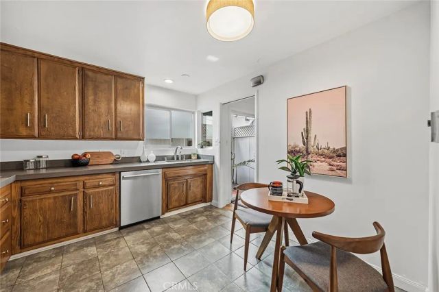 1604 2nd Street 1F, Long Beach, CA 90802