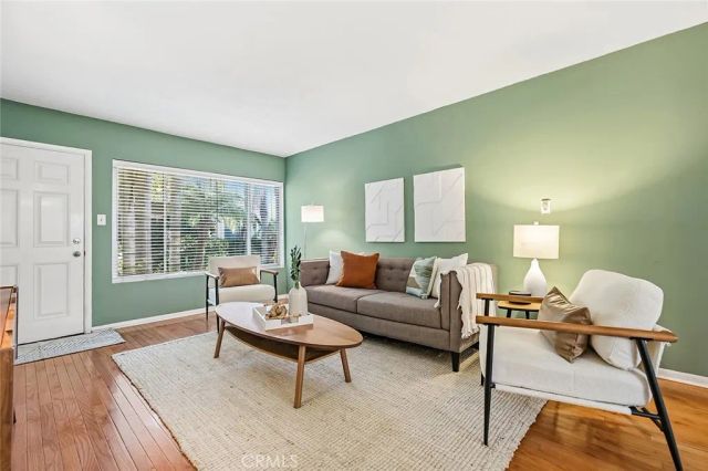 1604 2nd Street 1F, Long Beach, CA 90802