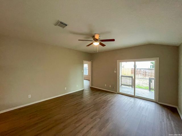 7326 NEBULA VLY, San Antonio, TX 78252