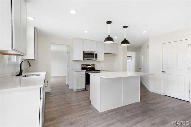 4331 Bear Ridge Drive, House Springs, MO 63051