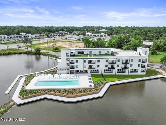 1302 Magnolia Street, 109, Gulfport, MS 39501