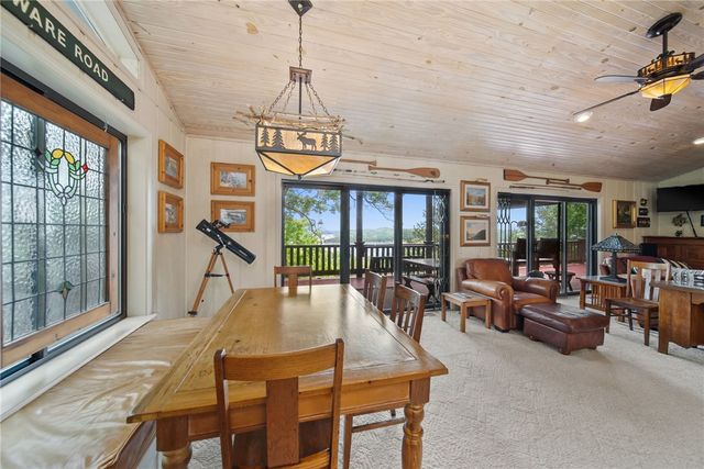 11390 Oak Leaf Circle, Garfield, AR 72732