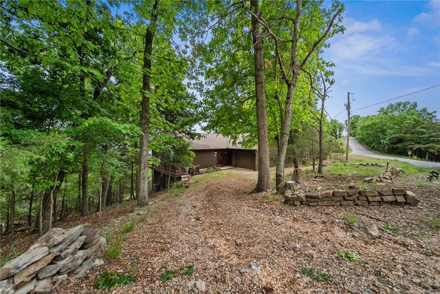 11390 Oak Leaf Circle, Garfield, AR 72732