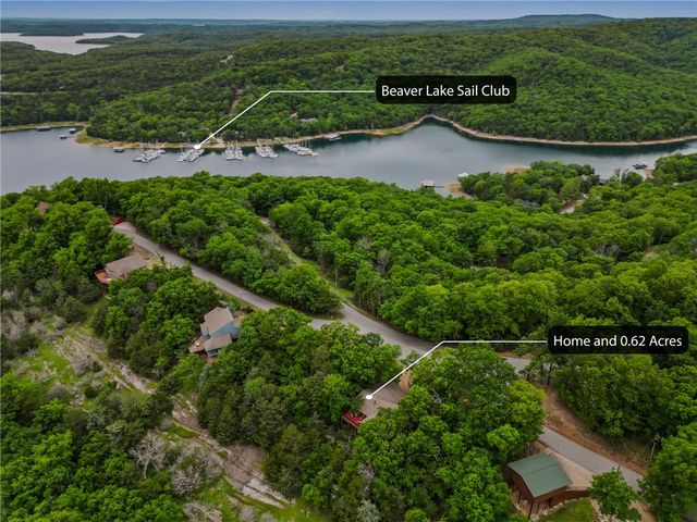 11390 Oak Leaf Circle, Garfield, AR 72732