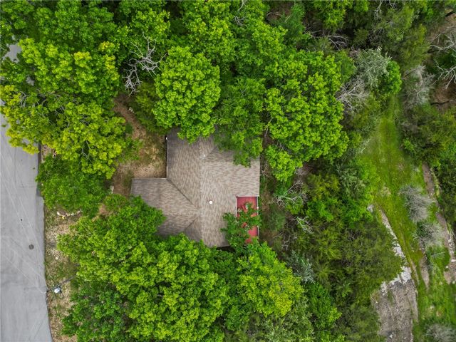 11390 Oak Leaf Circle, Garfield, AR 72732