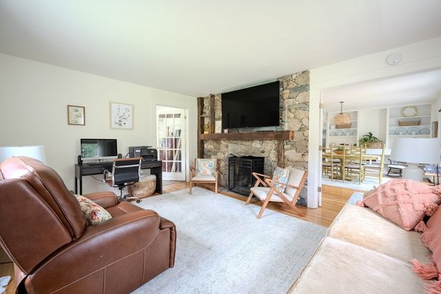 437 North Street, Bridgewater, MA 02324