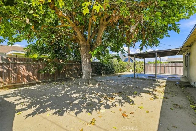 6222 Chickasaw Dr, Westminster, CA 92683