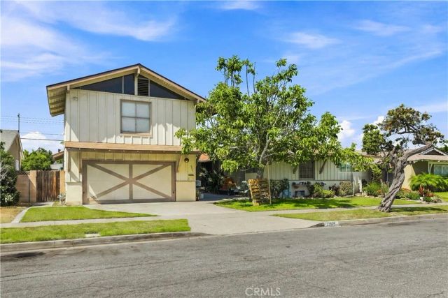 6222 Chickasaw Dr, Westminster, CA 92683