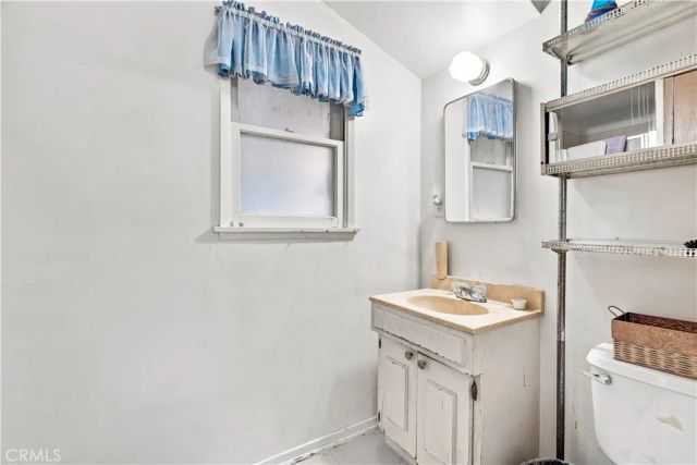 6222 Chickasaw Dr, Westminster, CA 92683