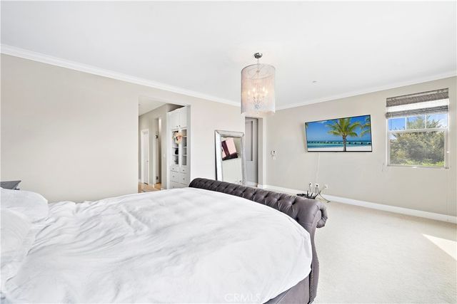 108 Fairgrove, Irvine, CA 92618