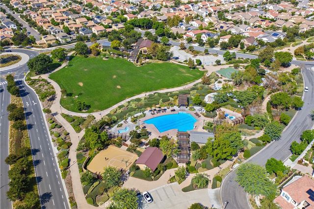 108 Fairgrove, Irvine, CA 92618