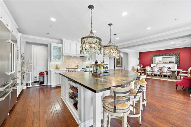 108 Fairgrove, Irvine, CA 92618