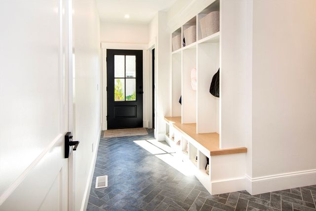 21 Norwell Ave, Norwell, MA 02061