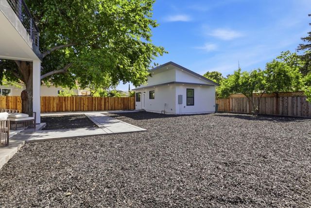 13 Virginia Avenue, Campbell, CA 95008