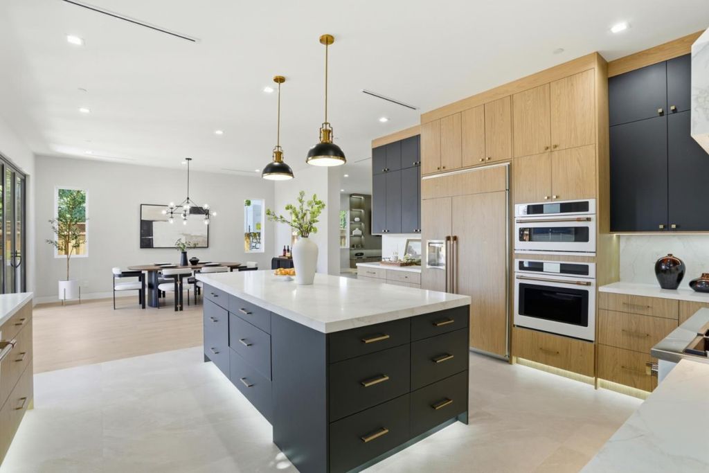 13 Virginia Avenue, Campbell, CA 95008