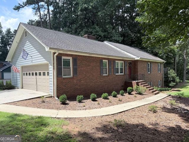 4761 Kensington Lane SE, Conyers, GA 30094