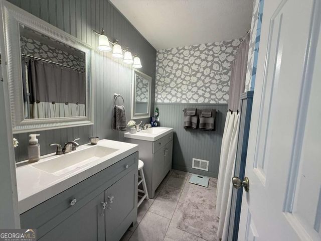 4761 Kensington Lane SE, Conyers, GA 30094